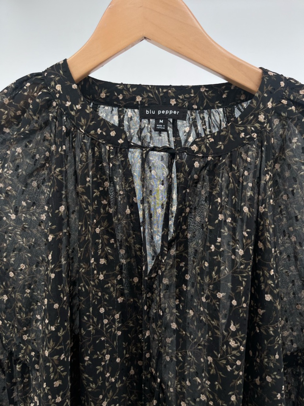 Blu Pepper Black Floral Sheer Blouse Ruffle Tie Neck Long Sleeve Boho Top - Picture 10 of 11